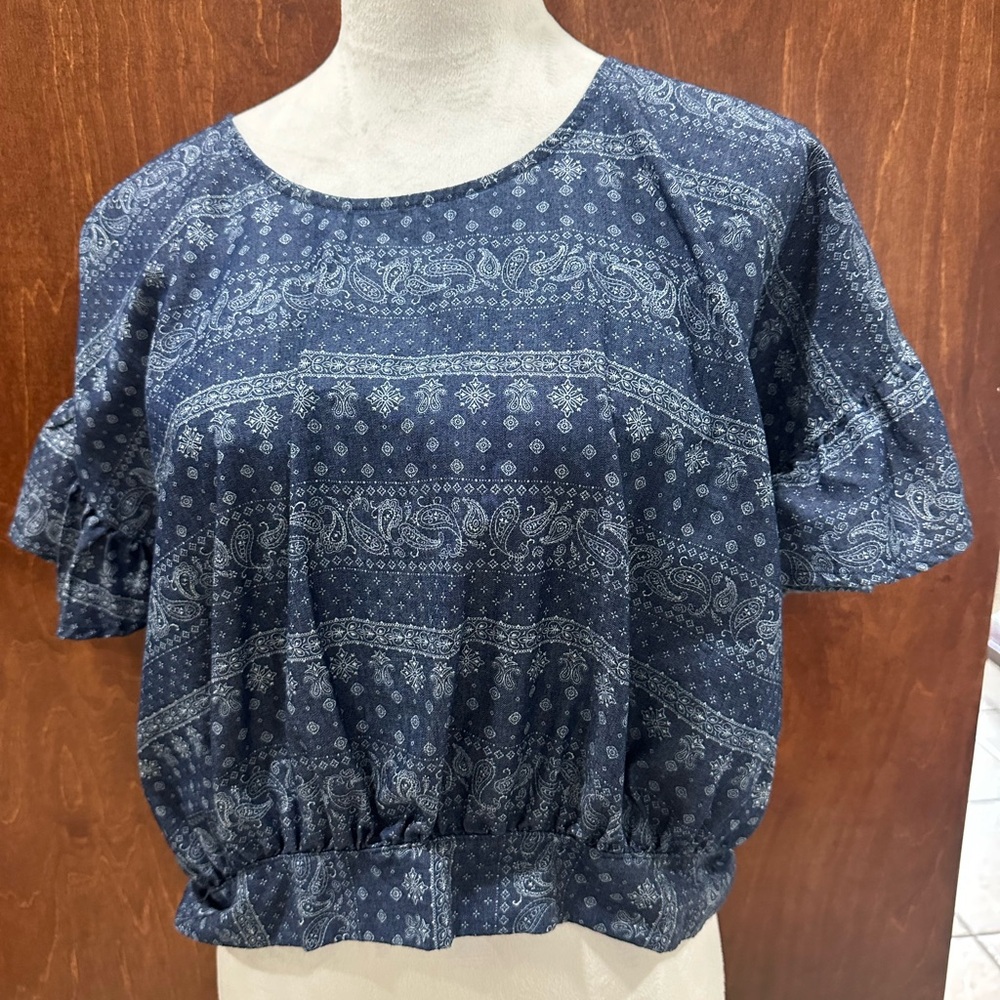 Women's Blue Patterned Top